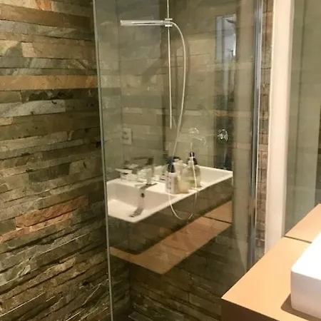 Appartement La Ruinette-comfortable 3-bed, In Centre *