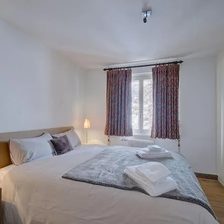 La Ruinette-comfortable 3-bed, In Centre 아파트 베르비에