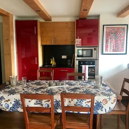 La Ruinette-comfortable 3-bed, In Centre *
